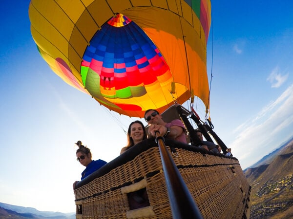 The Best Outdoor Adventures in Phoenix and the surrounding area featuring a hot air balloon ride in the desert, hiking and more!