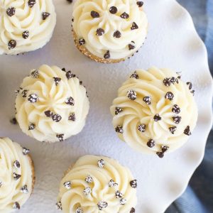 Cannoli cupcakes are made with light cinnamon cupcakes and a creamy mascarpone frosting to create a treat that you won't be able to resist!