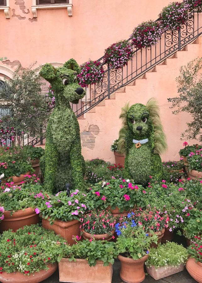 Foodie's Guide to the 2017 Epcot International Flower and Garden Festival features festival highlights and foodie favorites. Download a free printable guide featuring unique Disney topiaries, gardens and delectable meals from around the world!