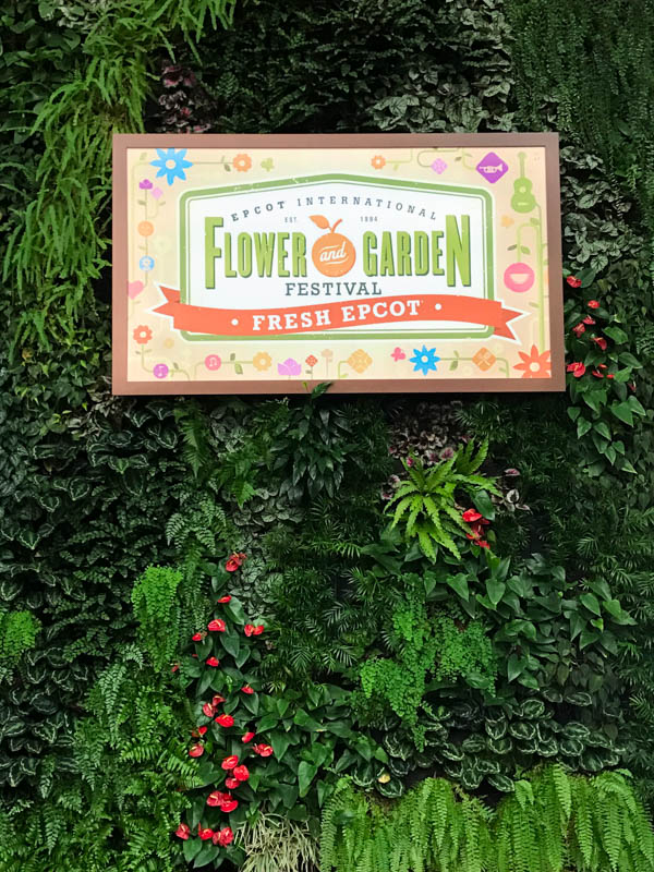 Foodie's Guide to the 2017 Epcot International Flower and Garden Festival features festival highlights and foodie favorites. Download a free printable guide featuring unique Disney topiaries, gardens and delectable meals from around the world!