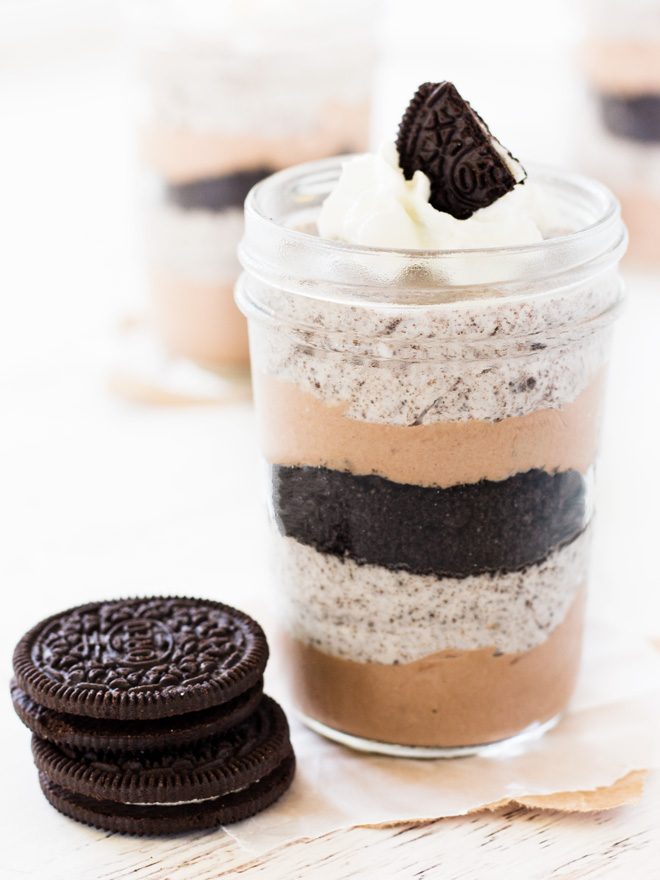 Chocolate cookie cheesecake parfait has cookie crumbs and rich chocolate in every cheesecake layer.