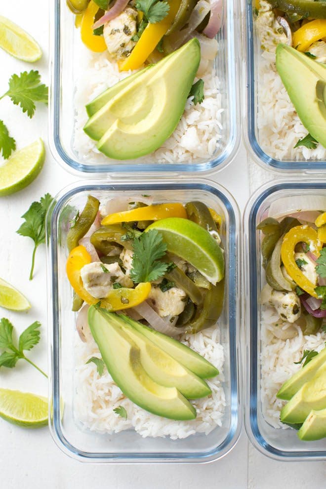 Meal Prep Cilantro Lime Chicken Fajitas in Foil are made with easy-to-find ingredients and are packed with flavor! Bake the chicken fajita filling in foil, serve with rice or tortillas and enjoy for lunch or dinner.