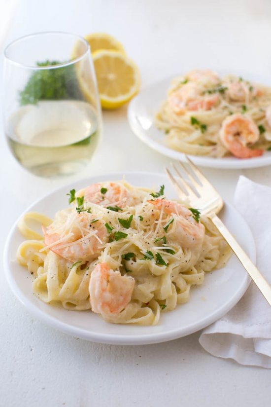 Lemon Garlic White Wine Shrimp Fettuccine Pasta