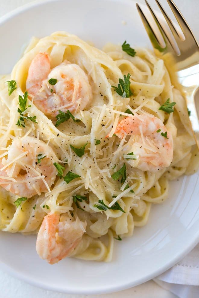 Lemon Garlic White Wine Shrimp Fettuccine Pasta is an easy yet impressive meal for any day of the week. 