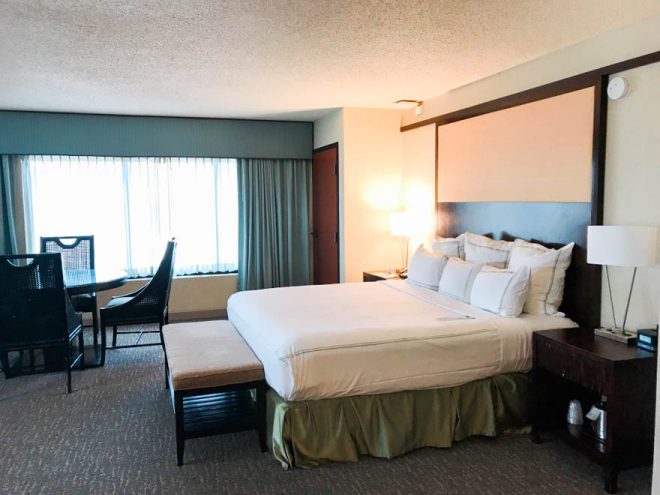 Enjoy a few of my favorite things to do in Orlando before you head to the beach for an Orlando to Beaches Florida Road Trip and explore Hutchinson Island, Florida! Featuring king bed suite at DoubleTree by Hilton Orlando at Seaworld and more.