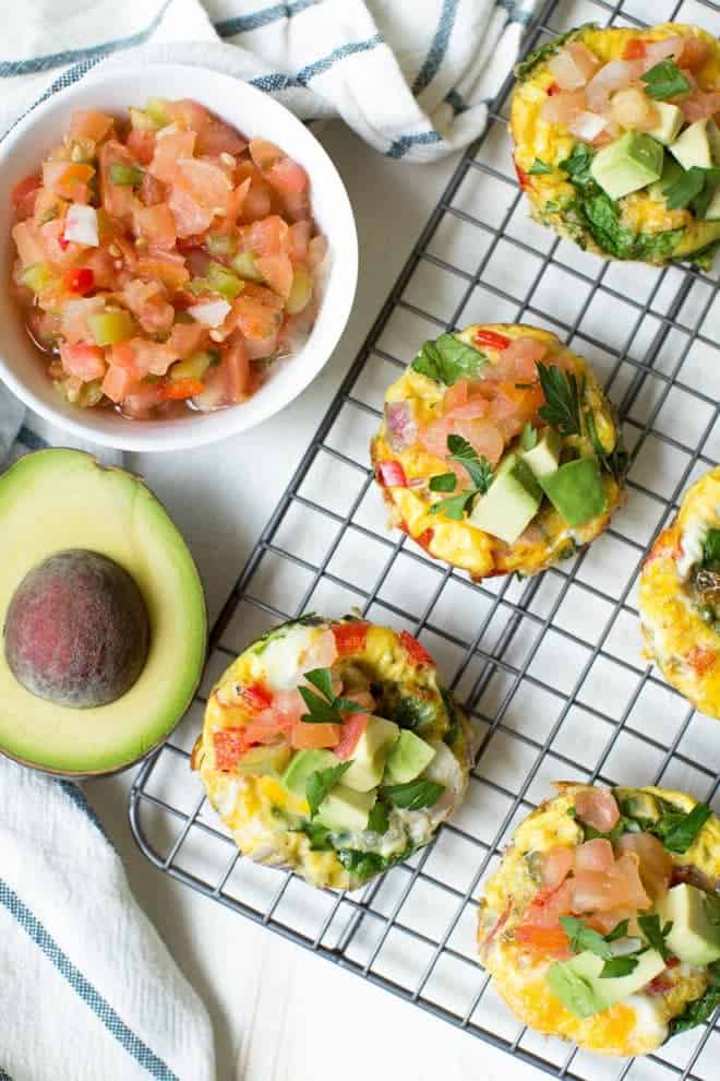 Southwest Egg Muffin Cups are made with a few fresh ingredients and bake in the oven in less than 30 minutes! They are great for meal prep and are enjoyed by kids and adults. #southwest #healthy #mealprep #recipe #healthyrecipe #breakfast