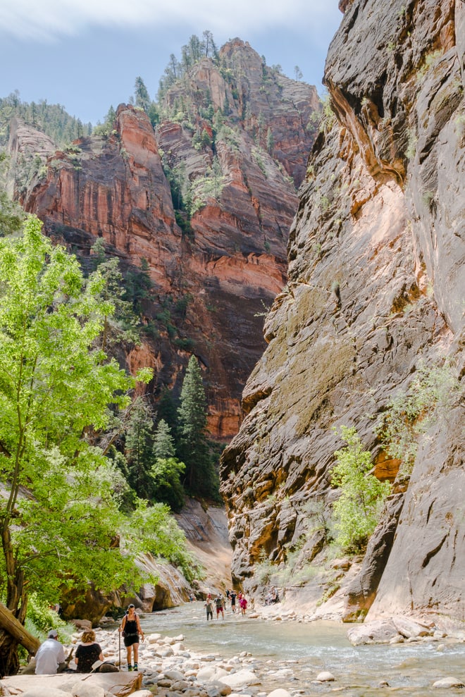 Plan a Utah to Arizona road trip with five stops at some of the most beautiful places in the entire country including Grand Canyon, Sedona, Moab and Salt Lake City. Explore the best things to see, eat and stay at these on a trip that is great for anyone! #zion #nationalpark #utah #travel #guide #foodie #vacation