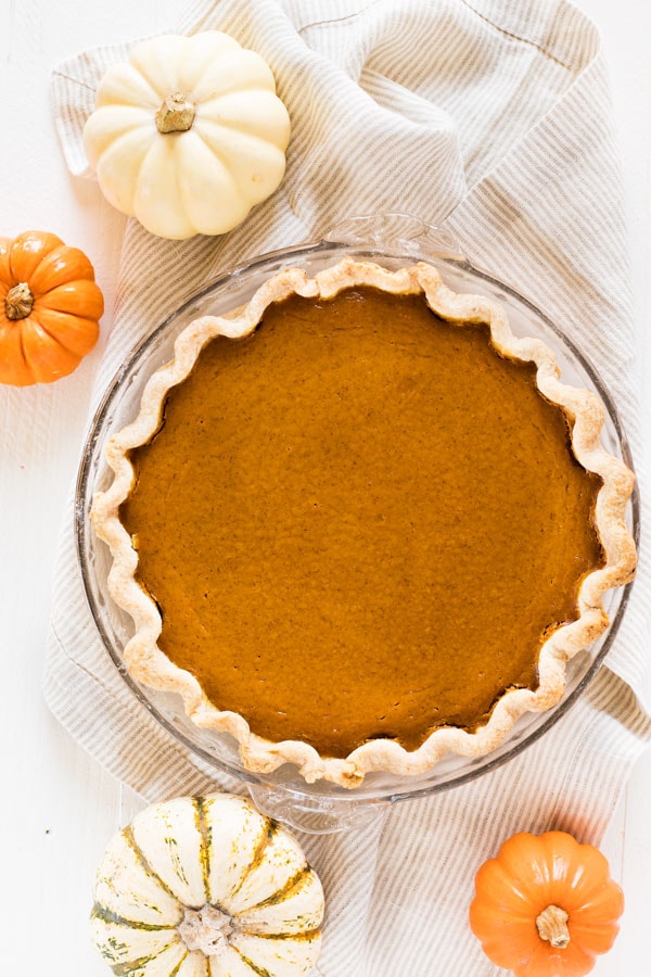 photo of whole pumpkin pie