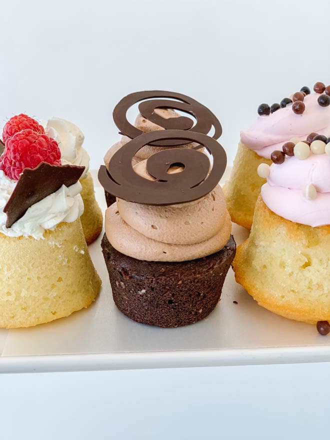 plate of cupcakes