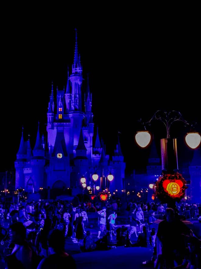 Disney spooky lighting on the castle