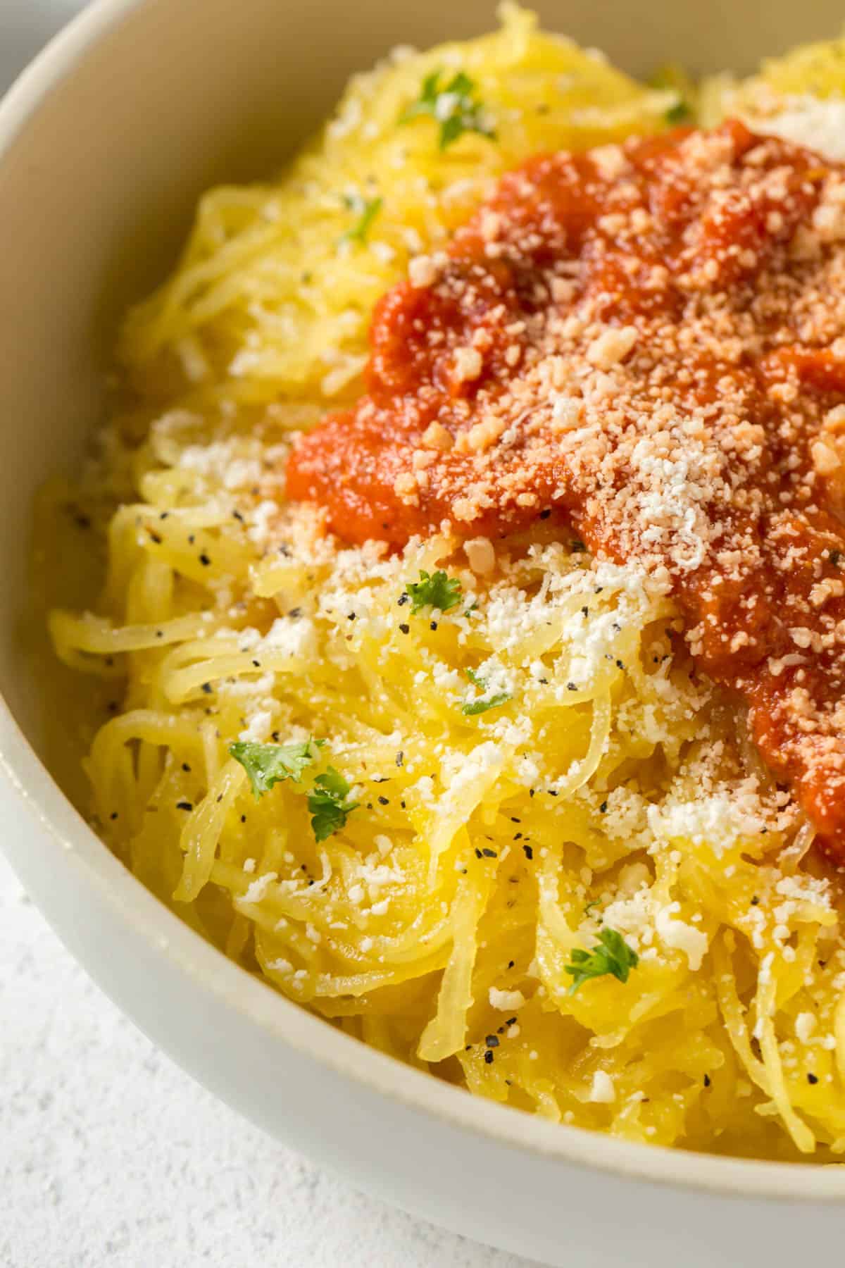 instant pot spaghetti squash with tomato sauce