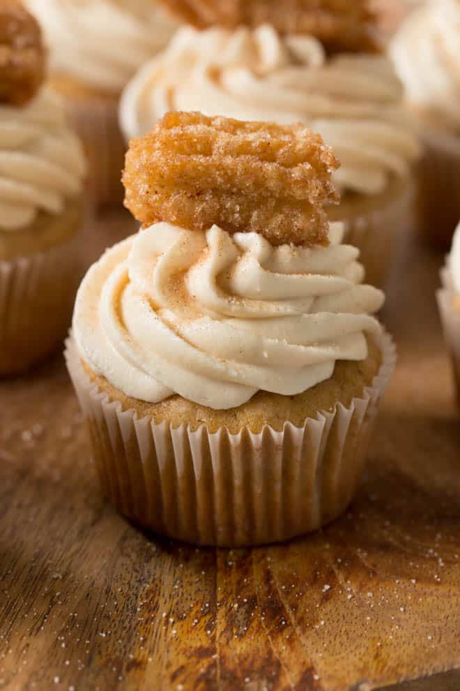 churro cupcake with cream cheese frosting
