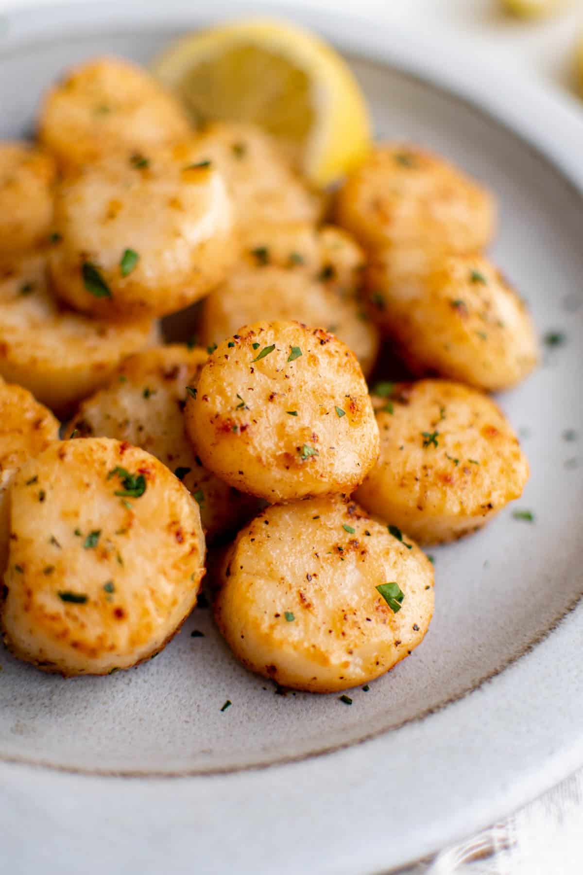 Broiled Scallops